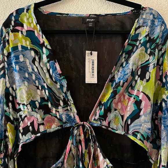 Floral Metallic Flare Sleeve Dress - Picture 3 of 5